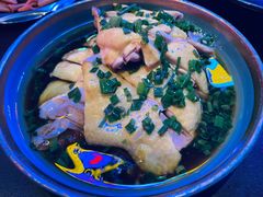 葱油淋鸡-钳真多钓虾馆·小龙虾海鲜烧烤(九六广场店)
