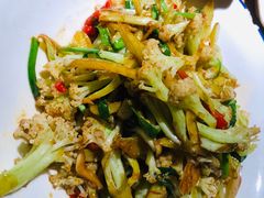 -湘当有饭剁椒鱼头(昆山招商花园城店)