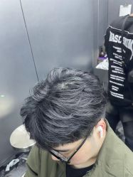 -米可造型烫发染发