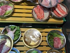 -尚品海鲜肥牛自助火锅(湖明店)