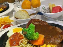 -汤姆家的牛排意面披萨(融创茂店)