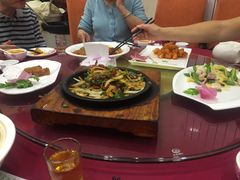 -大鸭梨烤鸭店(金顶街店)