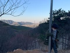 -鬼笑石后山停车场