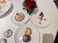 -广州塔卢特斯法国旋转餐厅