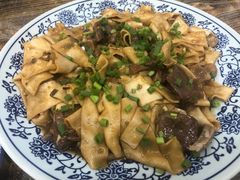 -壹阁胡羊焖饼(特色小吃街店)