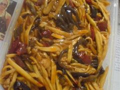 10元的鱼香肉丝-汉时湘菜