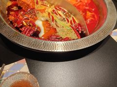 -廖掌柜·重庆鲜货火锅(上海首店)