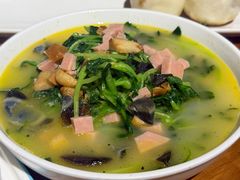 -金枝玉叶上海人家食府(三里河店)