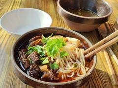 -舍居智能酒店(深圳宝安翻身地铁站店)