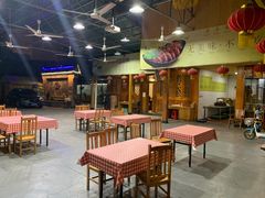 用餐区-老三龙虾(汉阳杨泗庙店)