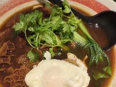 -静香HOUSE·全时段融合餐厅(七星欢乐颂店)