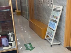 -上海仁爱医院口腔科 · 种植
