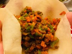 飞饼羊肉卷-维吾尔餐厅(宜山路店)