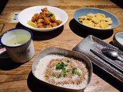 -70后饭吧(府河街店)