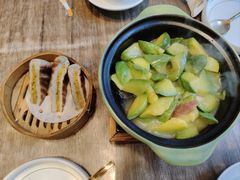 -云海肴云南菜(浦江欢乐颂店)