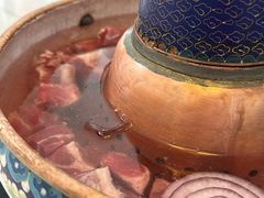 -毛辣果·贵州红酸汤牛肉火锅(西单店)