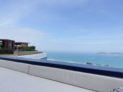 -瑰丽酒店·海吧·天际下午茶·现场DJ·天台酒吧