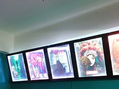 -荒岛实景沉浸密室(江汉路1店)