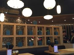 -鸿通城购物中心