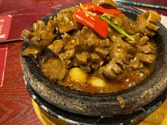 石锅手打牛肉丸-潮堂(环球金融中心店)