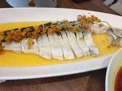 -香山湖渔家大院