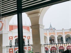 -佛罗伦萨小镇广佛名品奥特莱斯(疏港路店)