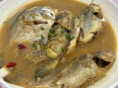 时鲜杂鱼-杨记海鲜楼(三门黑金冠店)