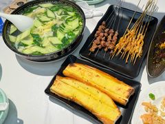 -嗨辣小聚·盘锦河蟹·海鲜烧烤龙虾(盘锦十年好店)