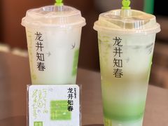 -奈雪的茶(M+世纪都会广场店)