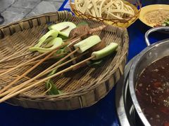 -马路边边·成都串串(翠柏路店)
