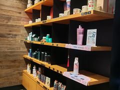 -星巴克(洛阳中州路王府井店)