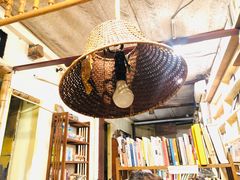 -斯多格书乡(北京大学畅春园店)