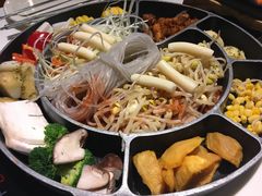 牛牛鱿鱿-火炉火自助餐(枫蓝国际店)