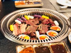 -炙忧烤肉屋(中国铁建广场店)