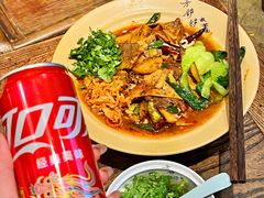 -方铲铲·成都板凳面(滨江银泰店)