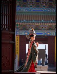 -雪中彩影婚纱摄影·微光艺术中心