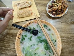 -吕记清真美食城(永兴服装街店)