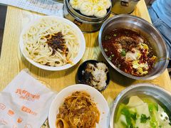 -王菊美食街·王菊面馆(总店)