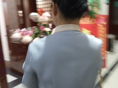 -一家人(南京路店)