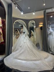 -SATIN COUTURE瑟庭婚纱礼服馆