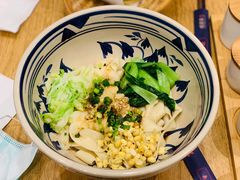 白鹿原油泼面-北往西·西安油泼面(万德庄店)
