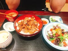 -翔峰炭火鳗鱼(悦泰街里公寓店)
