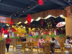 -老滇山寨•云南特色菜•地方菜•民族风情歌舞表演(金碧店)