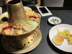 -鼓楼东街老火锅(鼓楼店)