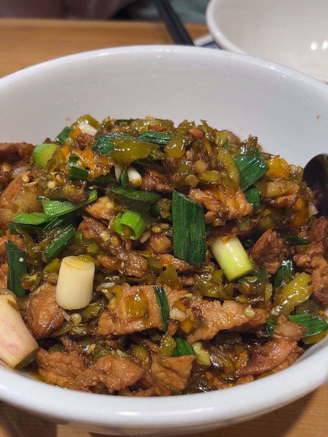 酱辣椒炒肉还得是吃宏辣椒家的