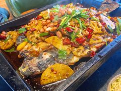 -俏巴妹烤鱼香锅(奥体店)
