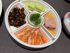 -肆月河豚·新淮扬菜·烤鸭(中关村店)