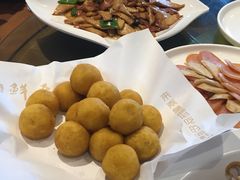 -赶海部落海鲜城(海阳路店)