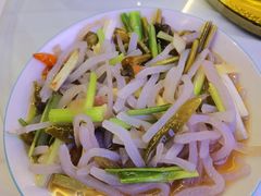 酸辣魔芋-谢师酒家