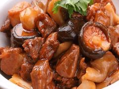 黄焖两样-虹海圣肉饼店家常菜馆